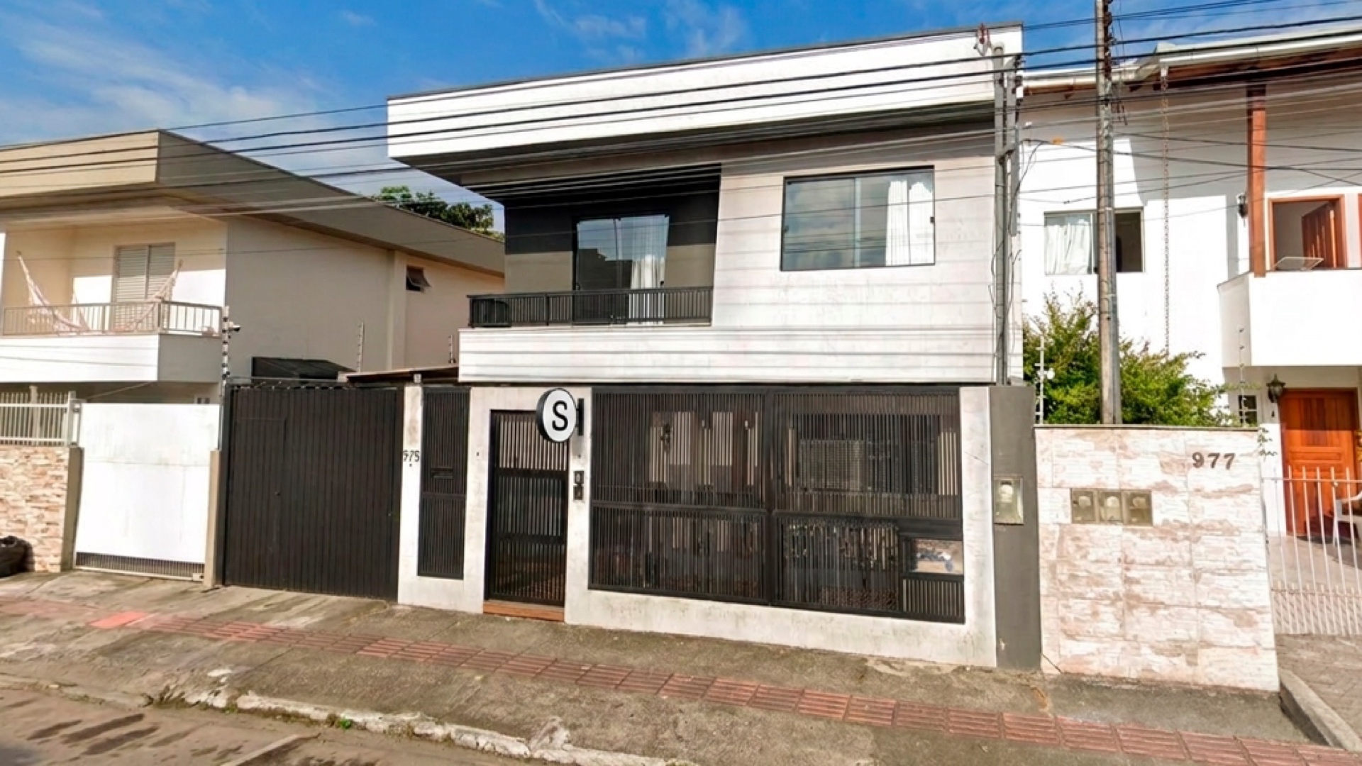 Fachada Sailors — Espaço Próprio